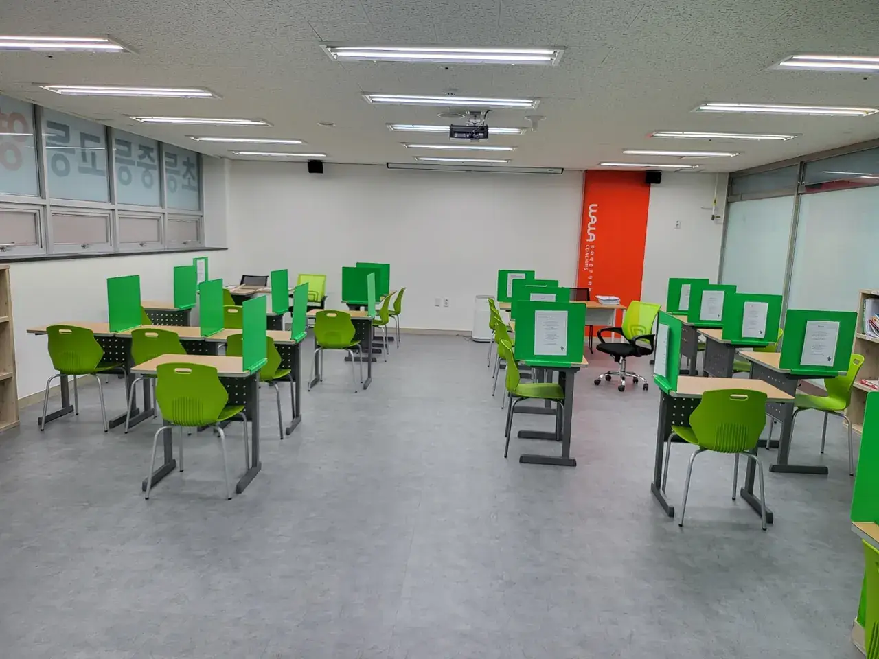 와와학습코칭센터 대구장기점 센터 내부 사진 1