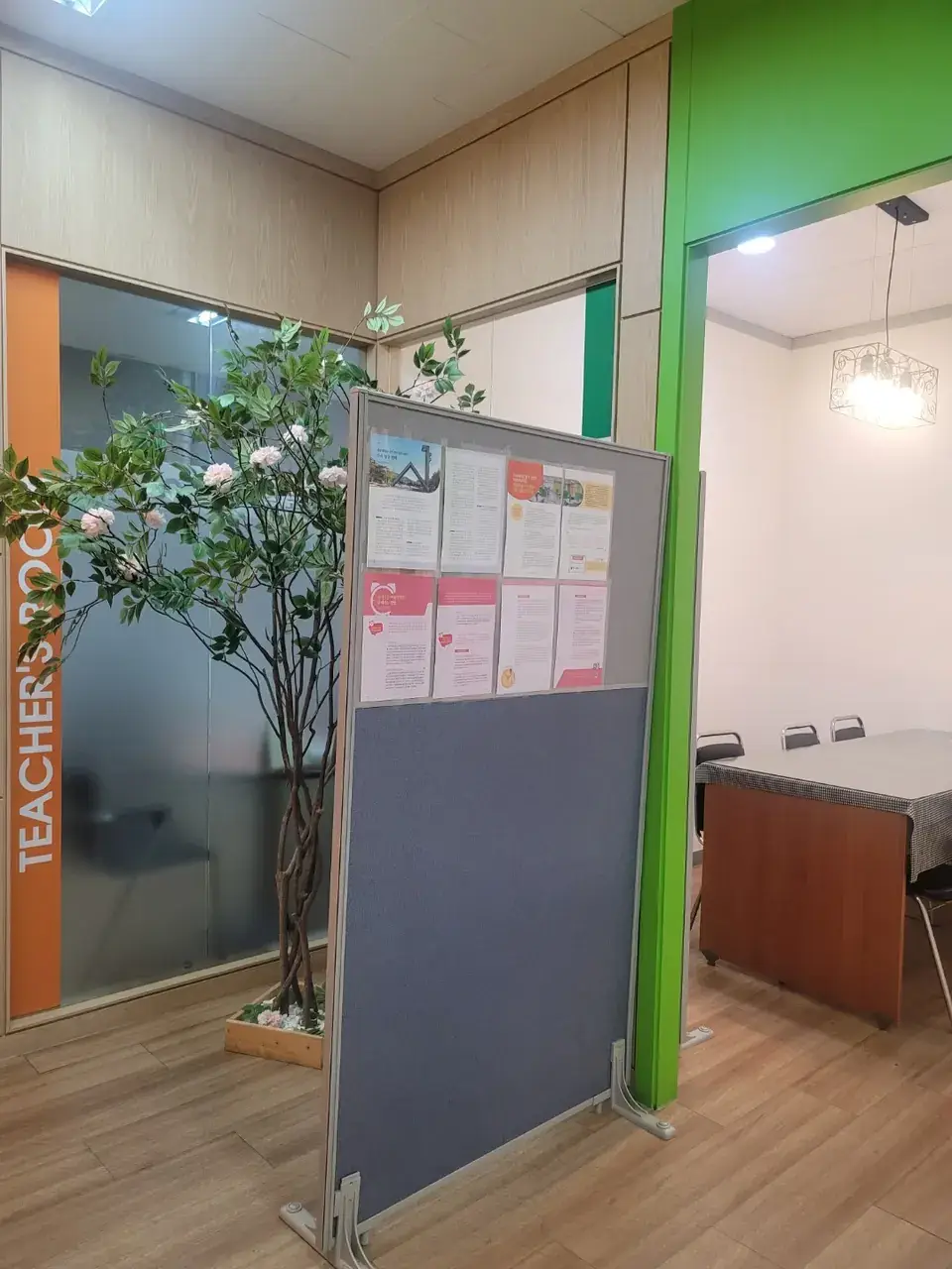와와학습코칭센터 갈산점 센터 내부 사진 4