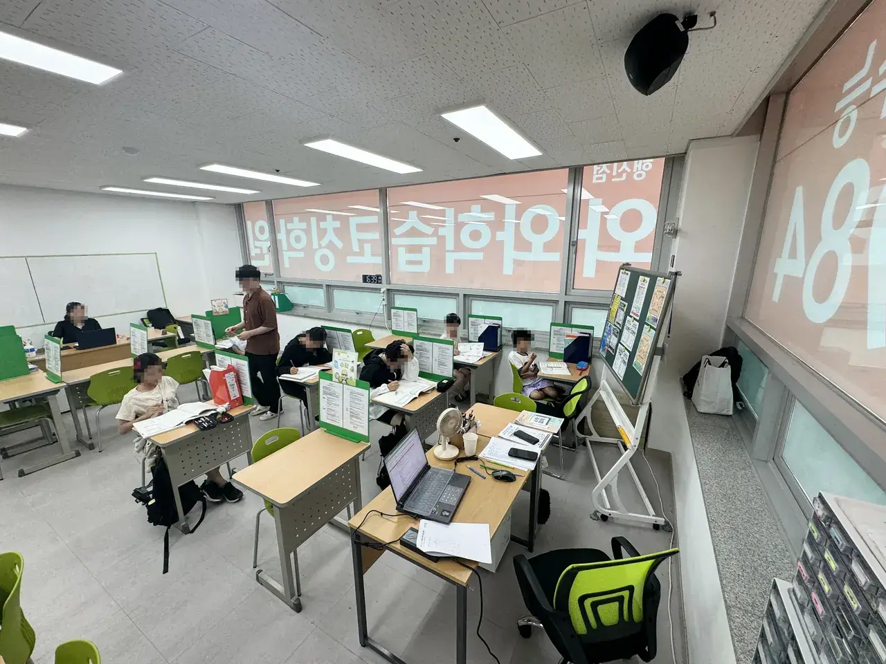 와와학습코칭센터 행신점 센터 내부 사진 2