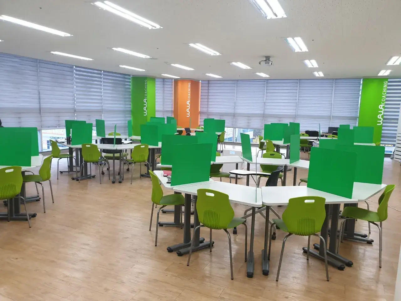 와와학습코칭센터 신월성점 센터 내부 사진 2