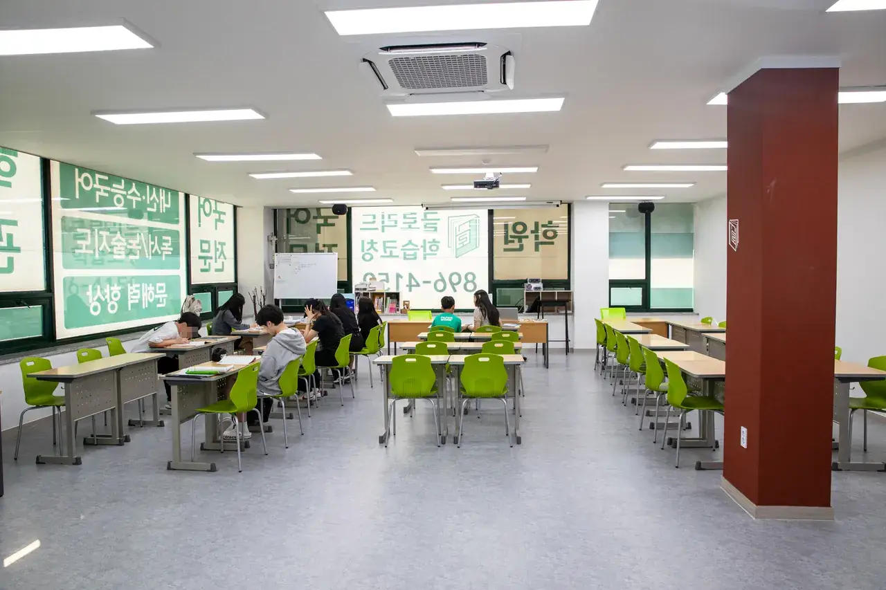 와와학습코칭센터 수지점(글로리드) 센터 내부 사진 1